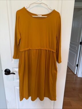 Relaxed Mustard Long-Sleeve Midi Dress by